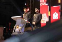 Bupati Aceh Barat Tarmizi, S.P., M.M. bersama Wakil Bupati Said Fadheil, S.H., saat pembukaan peringatan HUT ke-438 Kota Meulaboh di Aceh Barat, Sabtu (10/10/2026) malam.